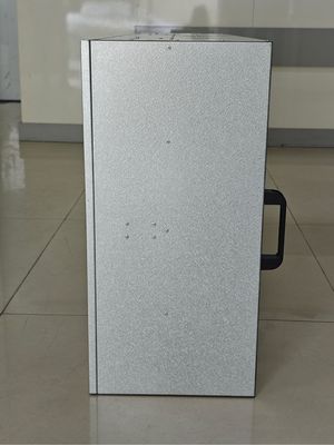 1220*620*350 mm Çalışma Alanı Boyutu Filtrasyon ve Cam Elyaf Filtre Materail ile Laminer Akış Kapusu